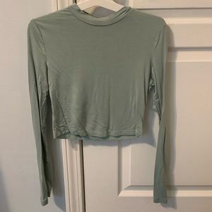 Light green long sleeve crop top